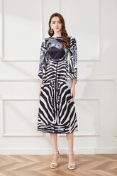 Distinctive Horse Head Print Striped Contrast Dress High Waist Trumpet Sleeve Split Dress