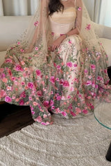 Embroidery Floral Luxury Prom Dresses With Tulle Shawl