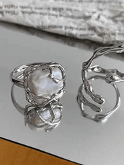 Irregular geometric cuff ring