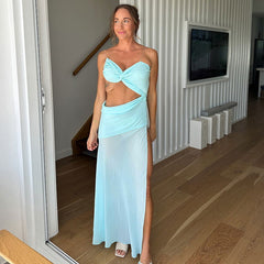 Vestido de malla con abertura en color liso, transparente, con parte superior de tubo, espalda descubierta y cordones