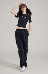 Kurzes Basic-T-Shirt