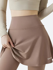 Minifalda deportiva básica con leggings