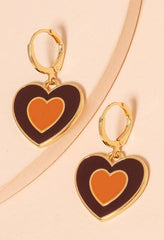 Heart-shaped dangling earrings
