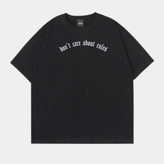 Camiseta con reglas rotas