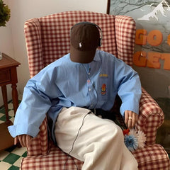 Hemd mit Kuchenbär-Stickerei