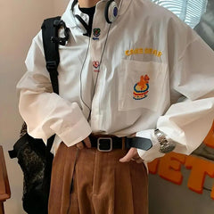 Hemd mit Kuchenbär-Stickerei