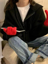 Oversize-Strickjacke mit Reißverschluss und Kapuze