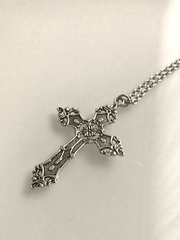 Collar de cruz barroca vintage
