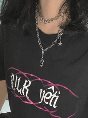 Collar con dije decorativo de diamantes de imitación