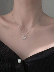 Doppellagige Halskette mit Schmetterlingsanhänger aus Strass