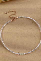 Elegant faux pearl necklace