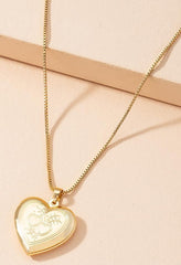 heart shaped pendant necklace