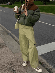 Pufferjacke mit Reißverschluss und Farbblockdesign