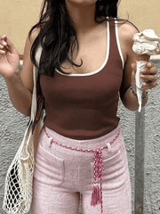 Tanktop mit U-Ausschnitt in Kontrastfarbe