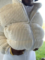 Gerippte Cordjacke mit hohem Kragen und Reißverschluss