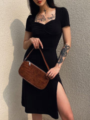Dark Academia – Midikleid mit Beinschlitz