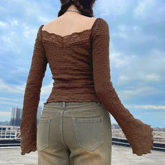 Fairycore – Gerafftes Oberteil mit Spitzendetail