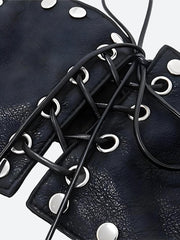 Grunge – Kurzes Oberteil aus Kunstleder mit Schnürung