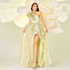 Vestido de noche elegante de alta gama sin mangas con un hombro al descubierto y cuello diagonal para cóctel, vestido de dama de honor con vuelo grande