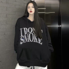 Kapuzenpullover mit Strass-Print „I Don't Smoke“