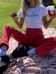 Vaqueros boyfriend descoloridos con detalles cosidos