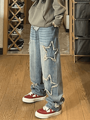 Boyfriendjeans im Vintage-Look mit Stern-Patch
