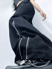 Schwarze Cargo-Jeans mit Reißverschluss und ausgestelltem Knöchelbereich