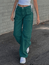 High waisted cargo jeans with patch pocket