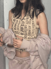 Kurzes Tanktop mit V-Ausschnitt und Buchstabenmuster