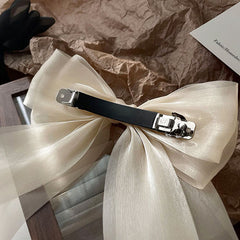 Como un lazo para el pelo de muñeca