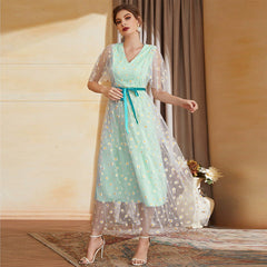 Feenkleid mit V-Ausschnitt, hoher Taille und A-Linie