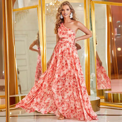 Vestido largo asimétrico de gasa con aberturas en la cintura, sin mangas y hombros descubiertos para vacaciones en la playa