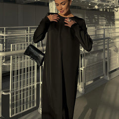 Vestido largo negro fino con espalda descubierta y cordones de High Sense Show