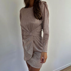 Frühes langärmeliges Kleid mit Rundhalsausschnitt und gedrehter Taille, Hüftkleid