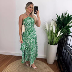 Vestido de tirantes finos con cuello halter y estampado digital personalizado para vacaciones en el sudeste asiático