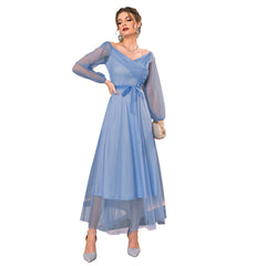 Maxikleid aus Mesh mit V-Ausschnitt und hoher Taille