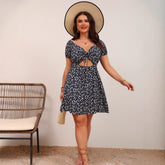 Plus Size Floral Chest Pleated Waist Trimming Short Sleeved V neck Dress