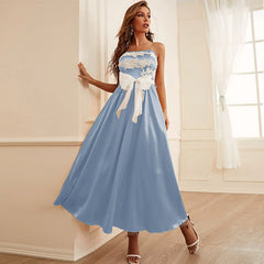 Elegantes, figurbetontes Kleid mit Schleife für Erwachsene