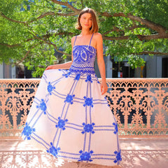 Vestido de encaje con tirantes estampados