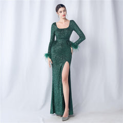 Vestido de noche de manga larga con lentejuelas y plumas de avestruz para cena de boda