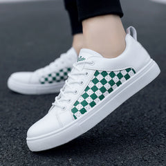Casual Checkered Large-Sized Breathable Sneakers