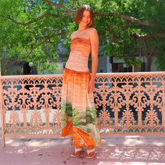 Vestido con diseño recortado