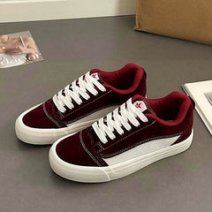 Sportliche Freizeitschuhe im Streetstyle-Sneakers