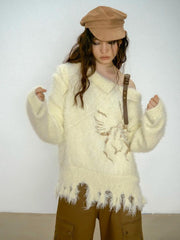 Schulterfreier Strickpullover im Distressed-Look