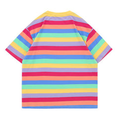 Pastellfarbenes Oversize-T-Shirt mit Streifen