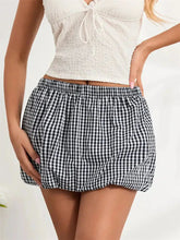 Minifalda a cuadros con burbujas