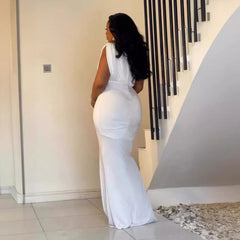 Vestido sin mangas con abertura en los hombros, plisado y elástico en la cadera