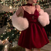 Vestido halter de terciopelo rojo