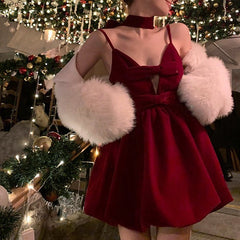 Vestido halter de terciopelo rojo