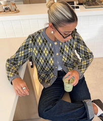 Long Sleeves Diamond Pattern Knit Cardigan